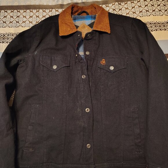 Legendary Whitetails Other - Legendary Whitetails Men's Concealed Carry Hideout Flannel Canvas Lined Jacket